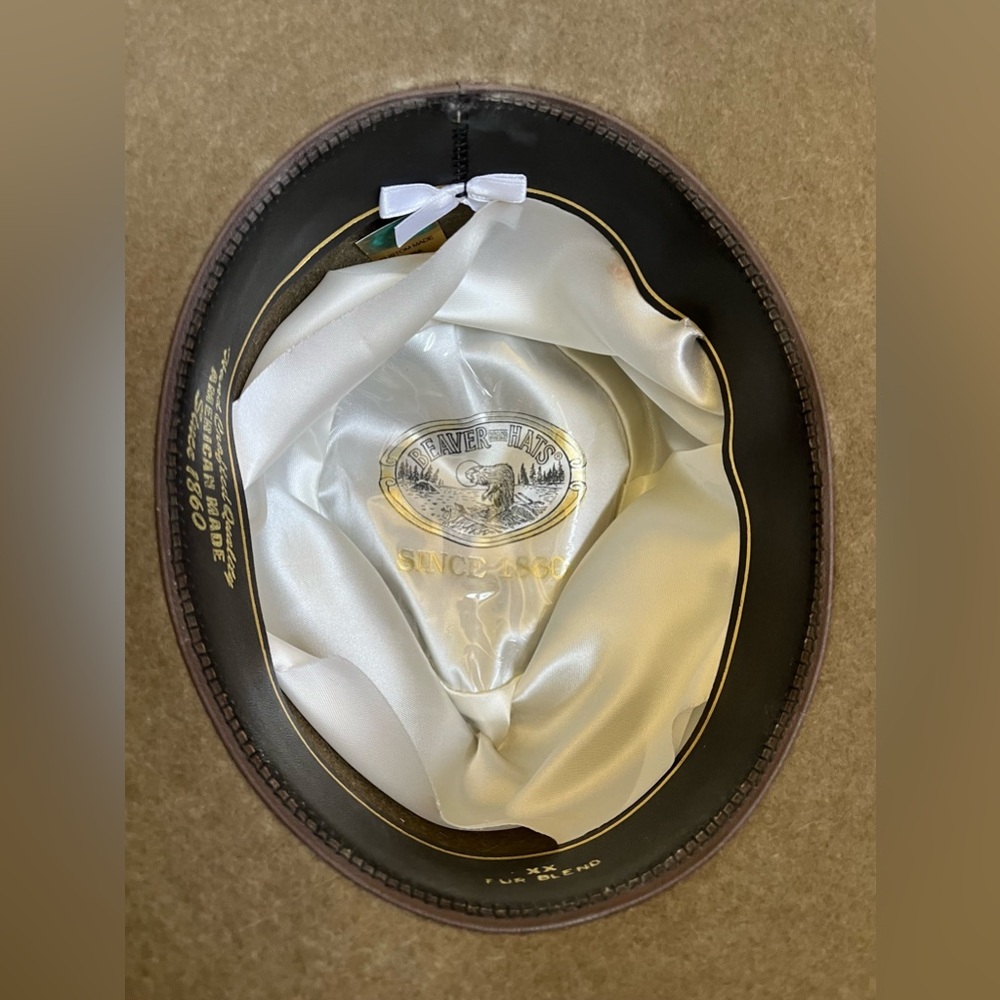 Vintage Beaver Brand Hat. Since 1860. Cowboy/girl hat, American made, fur blend. - Picture 7 of 16